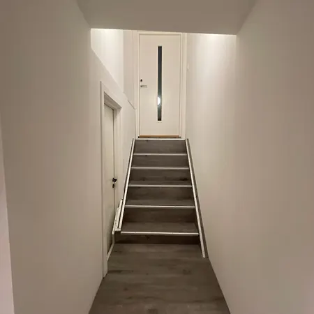 Soverom Dobbelseng Med Felles Bad, Stue Og Kjokken Midt I Sentrum Naer Oslo Hotel Vestby (Akershus)